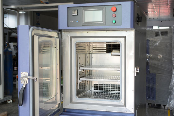Programmable Constant Temperature And Humidity Controlled Chamber For Textile Fabrics