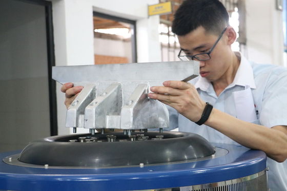 Vibration Shaker Table Performs Sinusoidal Vibration Test For Printed Circuit Board